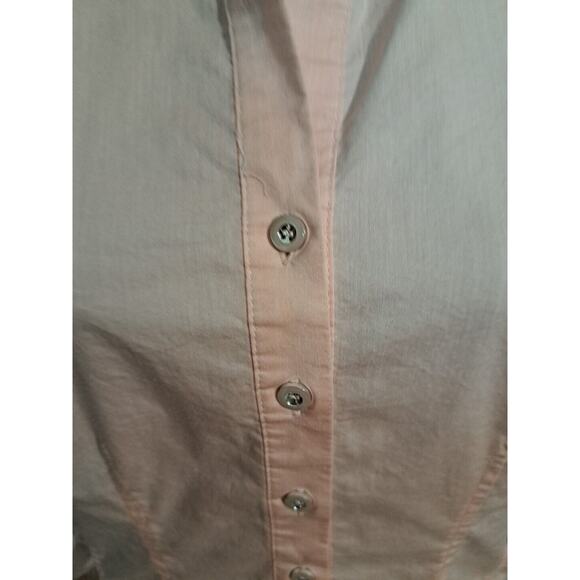 NEW YORK & COMPANY Womens Size Medium Pink Ruched Button Up Collared Shirt Top - Picture 2 of 9